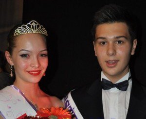 Vezi cine a câştigat Miss şi Mister Boboc 2012 la Colegiul Naţional 