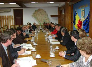 Delimitarea graniţelor de judeţ s-a …