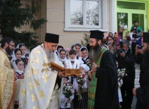 Moaştele Sfântului Nectarie au ajuns …