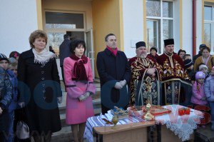 Doina Federovici şi Mihaela Huncă prezente la inaugurarea Şcolii europene din Vârfu Câmpului - VIDEO/FOTO