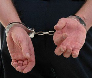 Pomîrlean condamnat la închisoare reținut de polițiști