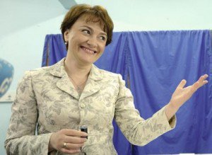 Bătălie electorală între candidate la Botoşani. Liliana Mincă, PPDD: „O să vă demonstrez că Liliana este şi bărbat”