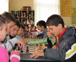 Simultan de șah susținut de Mihai Baltă la Palatul Copiilor Botoșani