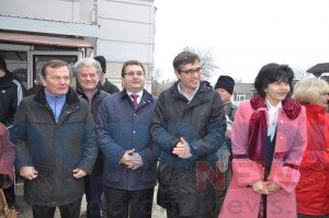 Iulian Matache alături de candidații USL Andrei Dolineaschi și Doina Federovici, în colegiul Dorohoi - FOTO