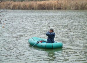 Dosar penal pentru braconaj piscicol