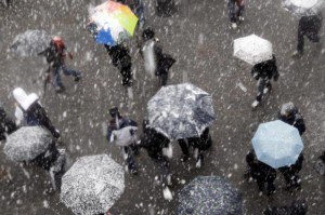 Atenție! Informare meteorologică de ninsori și intensificări ale vântului