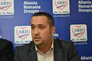 Gabriel Alecsandru, pe post de Moș Nicolae la Palatul Copiilor din Botoșani