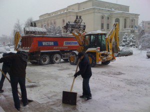 Victor Construct scoate utilajele pentru deszăpezirea municipiului