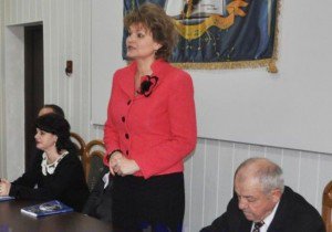 Mihaela Huncă prezentă la lansarea cărţii prof. Mihai Matei, „Istoria Liceului Mihai Eminescu”