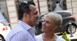 Zvonuri de divorţ între Teo …