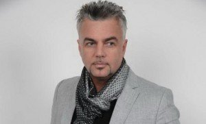 Vezi cum a reușit Adrian …