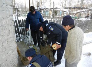 Misiune de distribuire de alimente, …