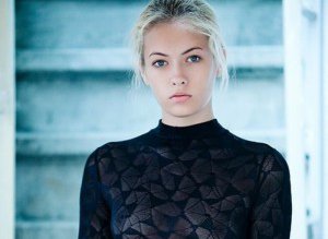 Botoșăneanca de 17 ani, fostă …