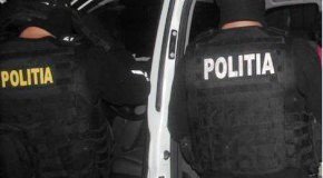 Bărbaţi sancţionaţi de poliţişti pentru …