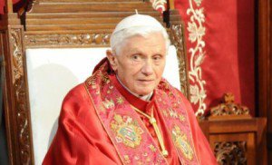 Un român a deranjat liturghia de Anul Nou a Suveranului Pontif. 