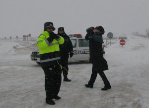 Drumuri închise temporar pentru deszăpezire …