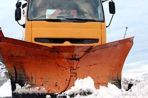 Patru tronsoane de drumuri judeţene …