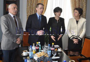 Doar trei parlamentari au venit la întâlnirea cu primarul Ovidiu Portariuc