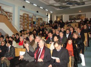 Vezi mesajul prefectului Costică Macaleţi …