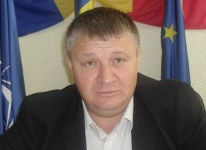 Ţurcanu îi cere lui Portariuc …