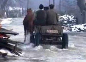 Avertizare hidro: Pericol de inundaţii …