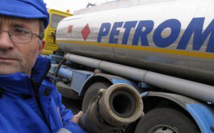 Benzina ar putea ajunge să …