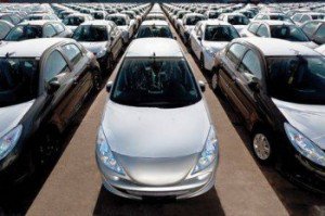 Piata auto ramane in impas. …