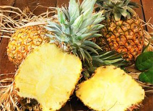 Ananasul te scapă de celulită