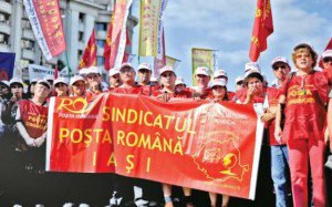 Sindicaliştii de la Poşta Română ies în stradă în toată ţara