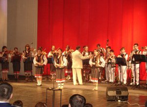 Spectacol de excepţie oferit poliţiştilor …