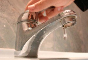 Atenție ! Vineri se întrerupe …