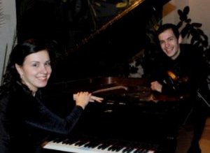 Astăzi pe scena Filarmonicii pianista …