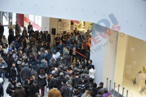 Uvertura Mall, închis sâmbătă seară din cauza supraaglomerării