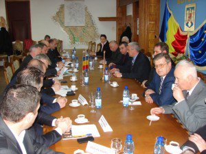 15 preşedinţi din Moldova în vizită la prefect