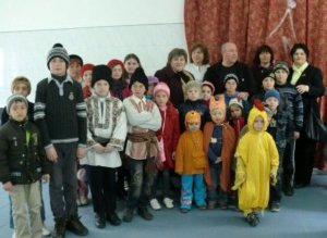 „Micii voluntari, bucuria bătrânilor noştri” …