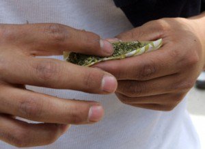 Trei elevi din Suceava, prinşi …