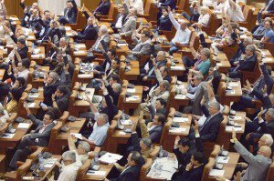 IMM-urile se împotmolesc în mlaștina …