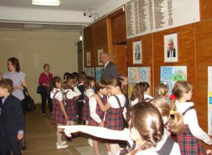 Luna porţilor deschise la Prefectură …