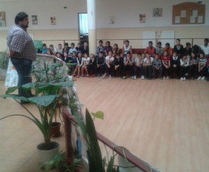 Școala gimnazială „Ștefan cel Mare” Dorohoi - Colaborare pentru combaterea violenței în școli - FOTO