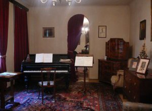 Casele memoriale George Enescu şi …