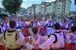 Zilele Copilului Dorohoi 2013: Distracție și voie bună în a treia zi de spectacol – VIDEO/FOTO