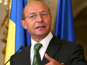 Traian Băsescu avertizează: Atenţie cu regionalizarea, România este stat unitar!