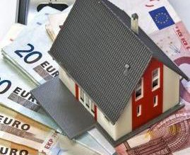 Zeci de apartamente ieftine din …