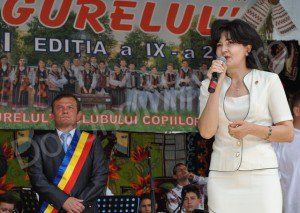 Senator Doina Federovici: „Aici la …
