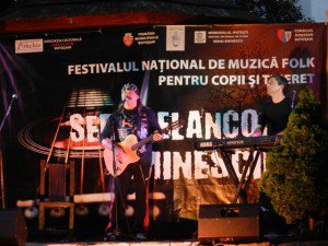 Festivalul Naţional de Muzică Folk pentru Copii şi Tineret “Seri melancolice Eminesciene”, ediţia a IV-a