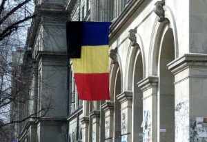 Festivitatea de Ziua Drapelului restrânsă …