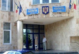 Delapidare de 230.000 euro la Parchetul de pe lângă Tribunalul Botoşani