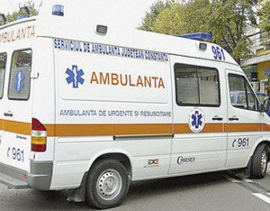 Un primar din Botoșani luat de urgență cu ambulanța din holul unui hotel