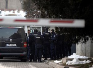 Valutiştii botoşăneni reţinuţi luni, lăsaţi …