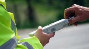 Depistaţi la volan, deşi se …